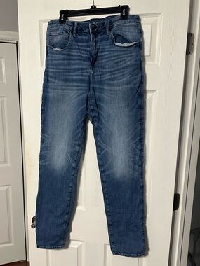 American Eagle Outfitters Men’s Airfiex + Jeans